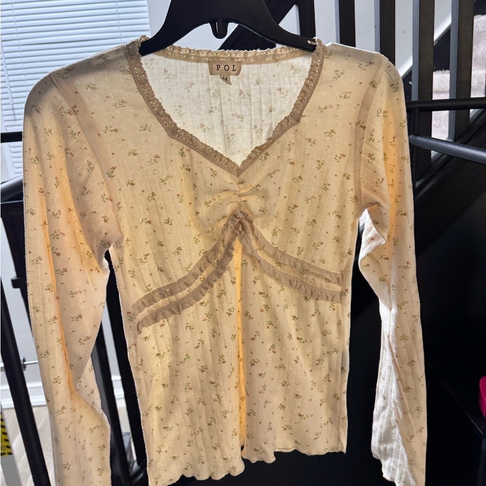 POL Beige Floral Long Sleeve Top